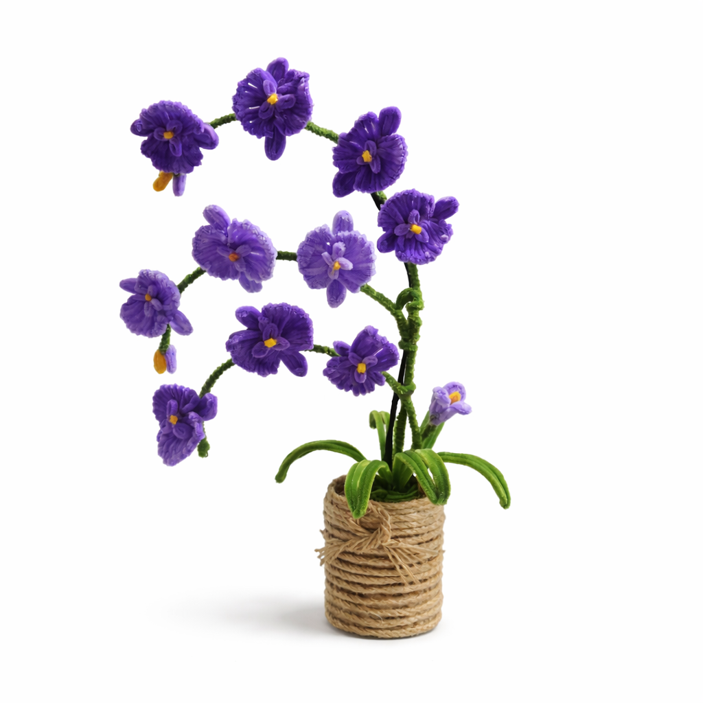 Dekoratif Şönil Yapay Çiçek – Saksılı, Mor Çiçekli Şık Tasarım